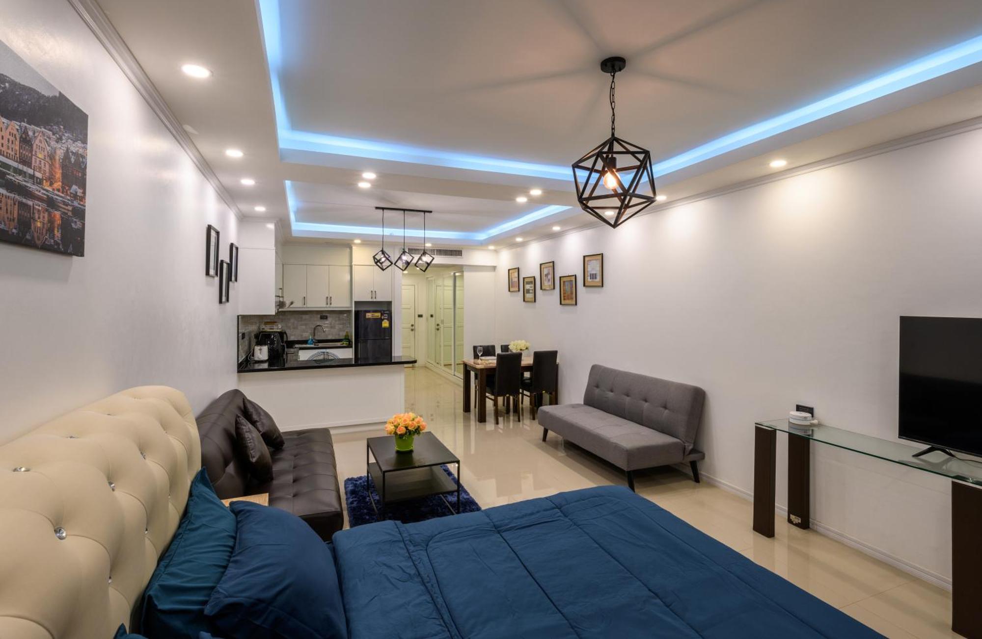 Jomtien Beachfront Stylish Studio , Stunning Seaview , Big Pool المظهر الخارجي الصورة